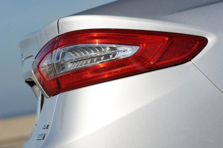  Ford Fusion 2013 года  (US) (фото 140 из 202)